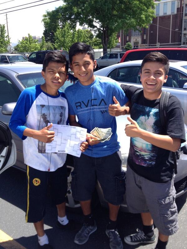 Luka_Macedic's tweet photo. Props to Erik for winning the tournament! #winnerstaysonlads #bestfifaplayer http://t.co/jBfYpCC71Y