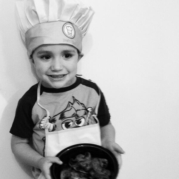 RichMontini's tweet photo. “@heirloombeaver: Little chef. #justlikedaddy #heirloomfamily @RichMontini http://t.co/PCb34M1531”
That's my dude!!! ❤️❤️