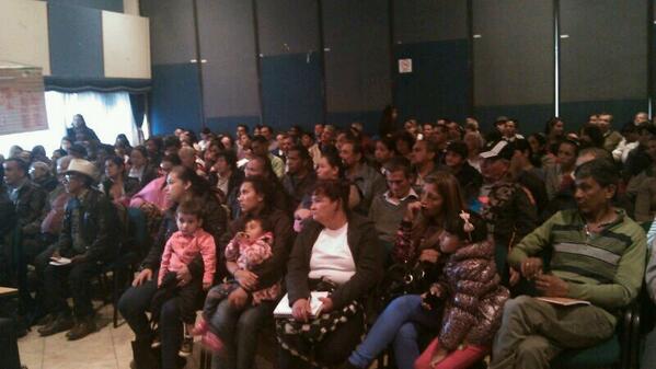 DTerritorial's tweet photo. Que padres y madres tengan empleos seguros y constantes, manera de prevenir el reclutamiento #Proycto753 presente http://t.co/qqDJpySjqh