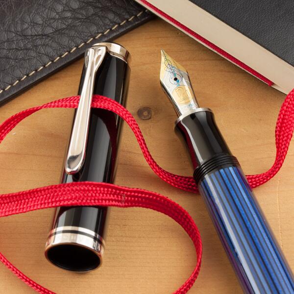 FPGeeks's tweet image. My pride and joy is this Pelikan M805. The nib is absolutely stunning. #beingpelikan @pelikan_company