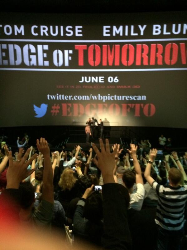 michellejobin's tweet photo. ....and he just had a pic taken with all of us in the audience #EdgeofTO http://t.co/J5UsEkOr42