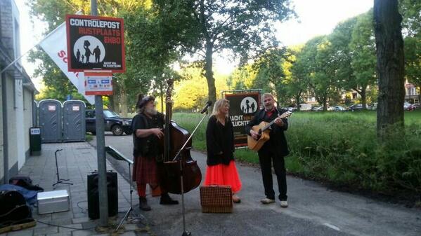 NvdV25's tweet image. Bij het laatste rustpunt staat ook weer  @schepertromp opa's kunstgebit!  :) de laatste loodjes!