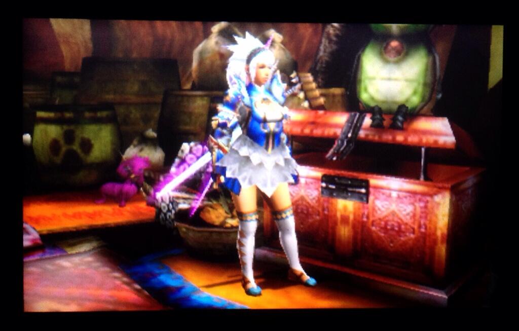 うえぇえぃい 見た目とスキルを両立させた装備 発掘刀匠4武器汎用 真打 弱点特攻 挑戦者2 Mh4 見た目装備 スキル両立 谷間 糞画質 発掘刀匠4 汎用 片手剣 双剣 槌 盾コンされたい 乱舞されたい カチ上げられたい Http T Co Ugl7ged3nc