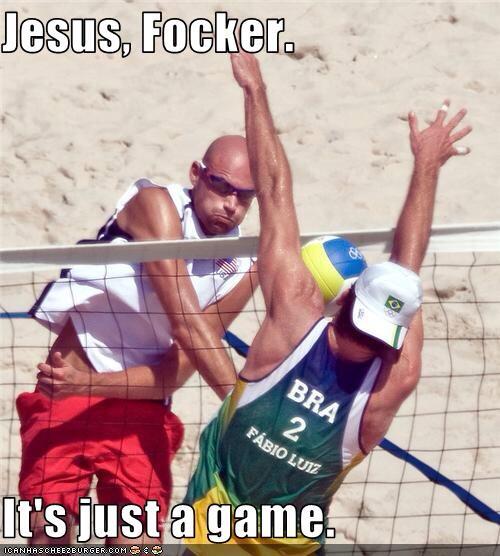 Taylor_Wood9's tweet photo. Dewy beach volleyball got intense @Haley_Davis1 @SlickRamone @PatrickSchuler6 @LeRoy_46 @cjonespartyof5 @CarlySimmons http://t.co/mjnMe6OPN5
