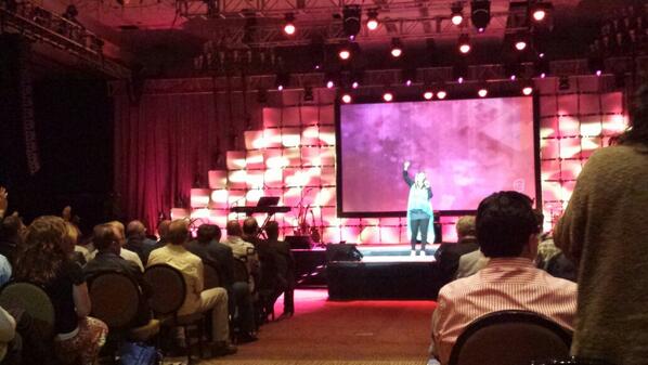 SorayaMoraes's tweet photo. Ultimo dia em Dallas e muita gratidão ... #connection2014 http://t.co/Rtyt1wKOii