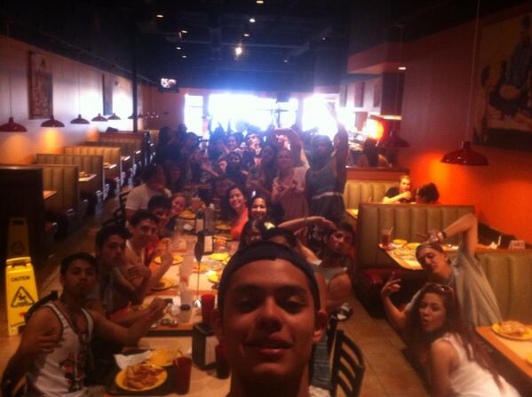TheLionNation's tweet photo. Post Senior Picnic munchies 😂 http://t.co/ZUHuYIaRy5
