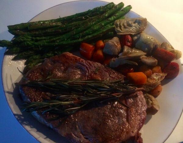 fredmacri's tweet photo. Grassfed New Zealand Ribeye. Recipe: The 4-Hour Chef's 'Sexy-Time Steak' by @tferriss BEST. STEAK. EVER. REPEATABLY http://t.co/mpJ37Tmvgr