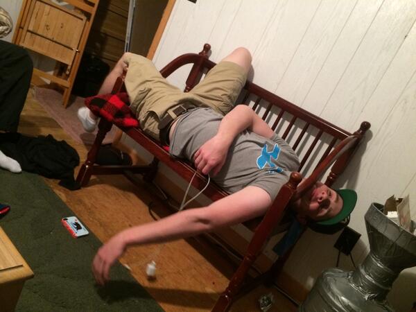 PedoRoom's tweet photo. Wasn't lying about comfortably seating none #fitsbetterthanpipes http://t.co/CFYUwEG3xD