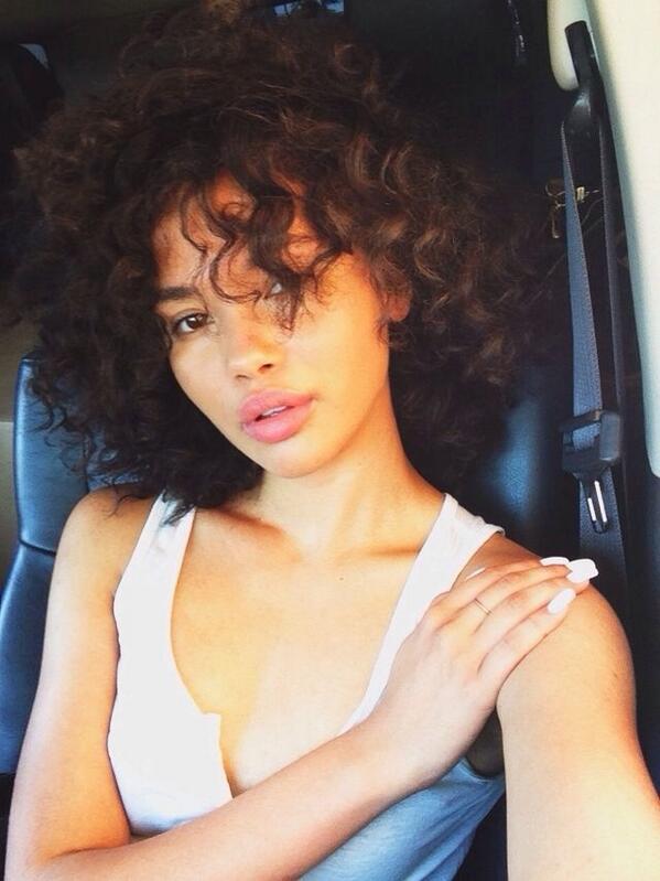 "<a href="/CurlyBeautys/">IG: @CurlyBeautys_</a>: "