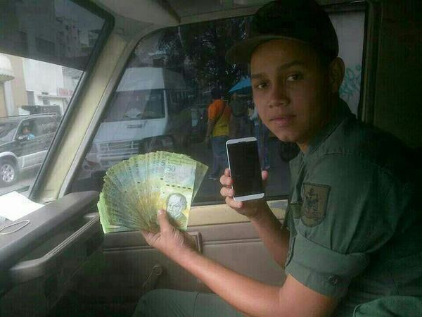 1vozxvenezuela's tweet image. #ConcluMAGNICIDIO2 @JohnKerry @BarackObama @ABC @CNNDirectoUSA @fdelrinconCNN  @NoticiasCaracol @NTN24ve @ABC