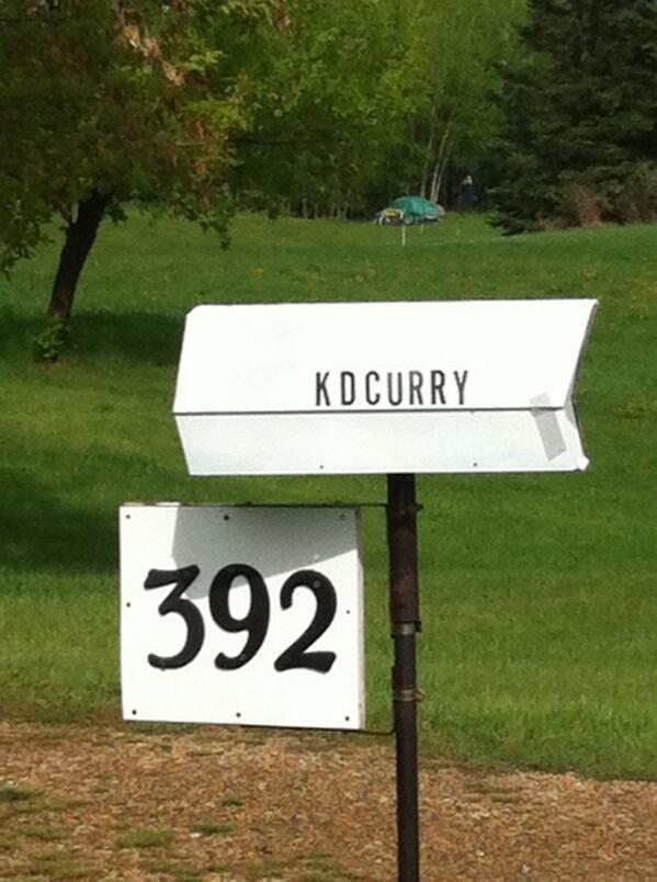 aschwabe4's tweet image. When did Durant and Curry  become roommates? #playoffmagic