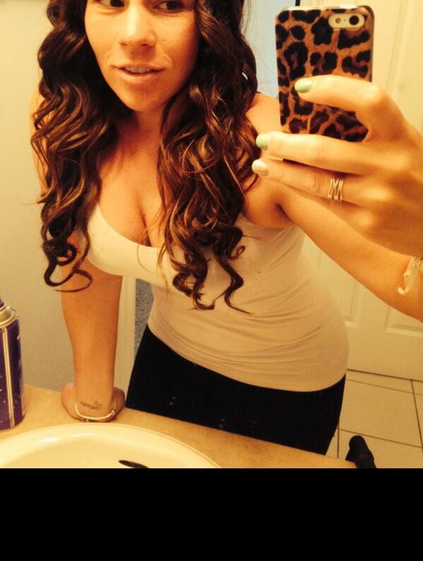 ItsMe_StephB's tweet photo. Haaiirrrr 💖💁 http://t.co/pfw2oFaNFK
