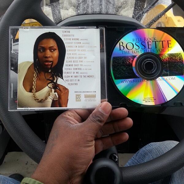 RellRockMusic's tweet image. Jersey streets got love for the girl...my old mixtape still out on these streets #Blessed #Bossette
