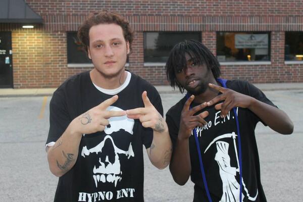 HypnoEntMusic's tweet photo. HYPNO !!! #Squad #Turnup http://t.co/5eMgSEVTiy
