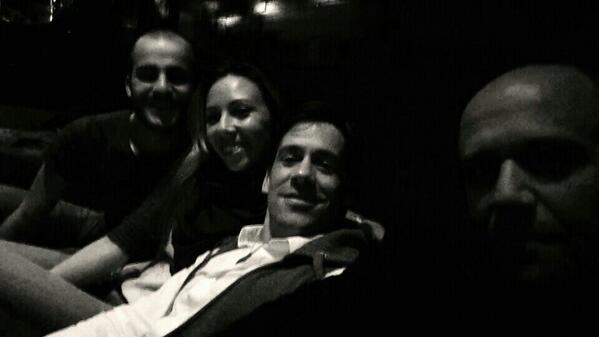 cucamarcha's tweet photo. Festejando la salida del disco de @maxitrusso con @elsimbolo #ralphs http://t.co/45vAS3Pwk3