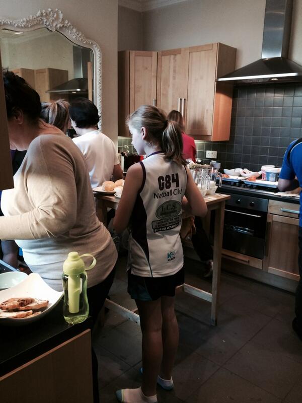 G84JNC's tweet image. Breakfast madness #thistlearmy