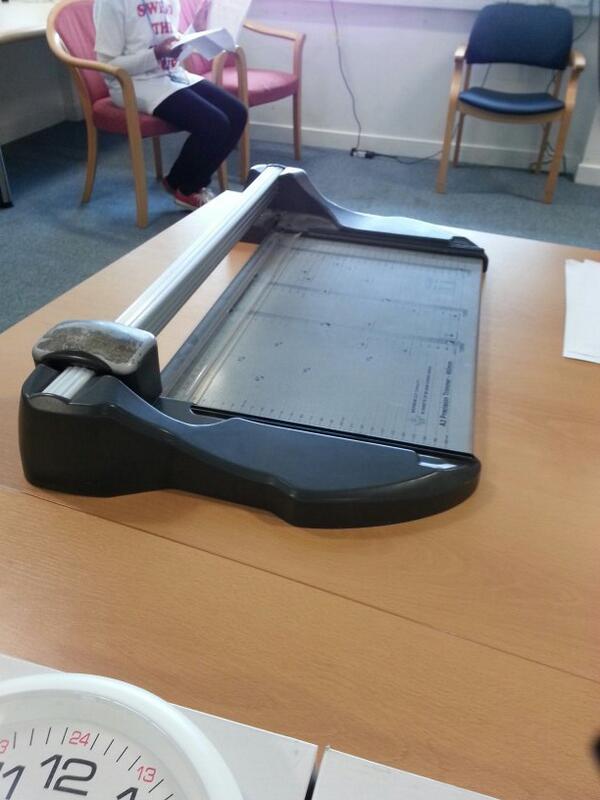 sweaty_stuff's tweet photo. New Guillotine - that'll CUT time for the PSSU team. #StsS http://t.co/xxHj2NmoJj