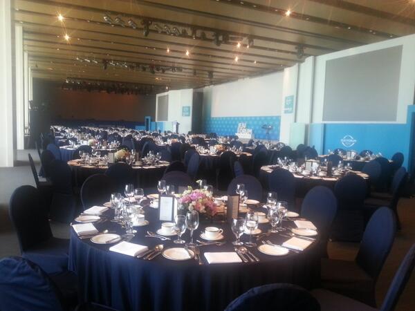 만찬이 열릴 커다란 규모의 연회장 입니다. 제주포럼도 막바지를 향해 가고 있네요!
