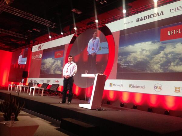 sgantchev's tweet photo. Tony Koinov @netflix - 32% of the internet traffic in peak hours is from Netflix ! #Digitalk2014 http://t.co/gVQSnOJnRC