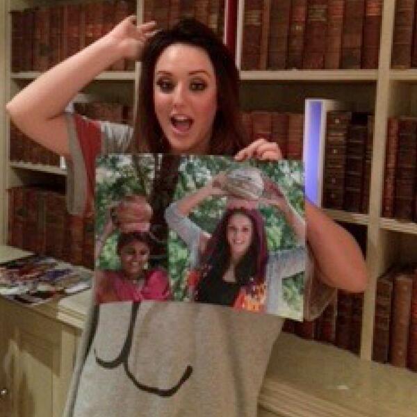 Our final #CharlotteTLC competition starts now! RT to win exclusive signed <a href="/CharlotteGShore/">Charlotte Crosby</a> pictures!