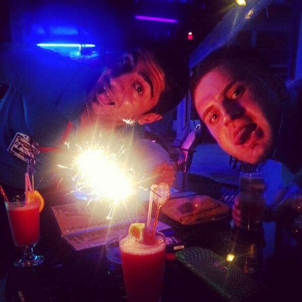 dunnemily97's tweet photo. Cocktails;) icmeler the blues brothers bar:') http://t.co/jnmZuAFMYw