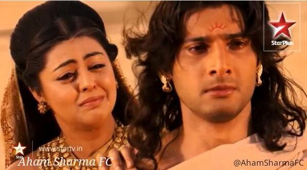 Pic 17 - "Toh Shastra ka tyaag kar do Putra! Yeh bhi Dharma hi hai" 
- Kunti to #Karna 
#Mahabharat 
<a href="/1AhamSharma/">Aham Sharma</a>