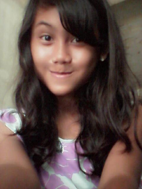 putifg tweet picture