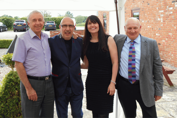 ProHairMag's tweet photo. .@RacoonIntl has bade a fond farewell to Stephen Messias who has announced his retirement http://t.co/AmhRTCDuGj http://t.co/P2lC3DLPzs