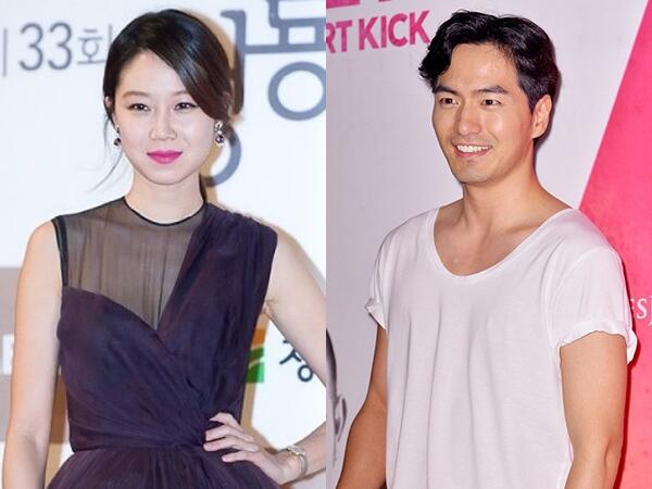 DreamersRadioID's tweet image. Gong Hyo Jin dan Lee Jin Wook Tambah Daftar Seleb Korea yang Pacaran! bit.ly/SXcf13