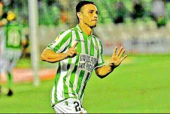 feelsrichard's tweet photo. Y se que todo volverá, todos juntos volveremos a vivir momentos inolvidables con nuestro @RubenCastro_24 Te queremos! http://t.co/3EFe0ylymv