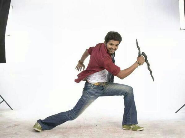 thevijay360's tweet photo. #Villu photoshoot picture http://t.co/TSDLesSil4