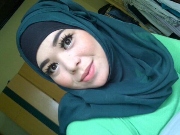 Demmi Putri Buchari tweet media
