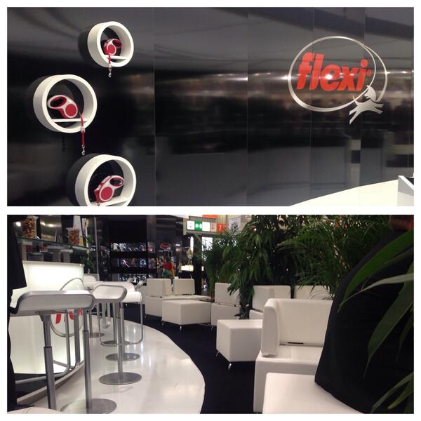 petplacesion's tweet photo. Time for a quick coffee with the guys at Interzoo on the @flexilead stand.. #PetTrade #FlexiLead http://t.co/mzNBOJ7Oi2