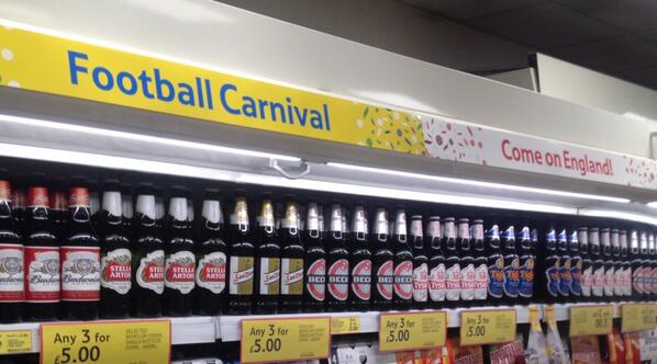 GranthamExpress's tweet photo. Dont forget to get the beers in for tonights england match, from your local tesco express @stoppy79 @MatthewSpeight1 http://t.co/4MCerooXjZ