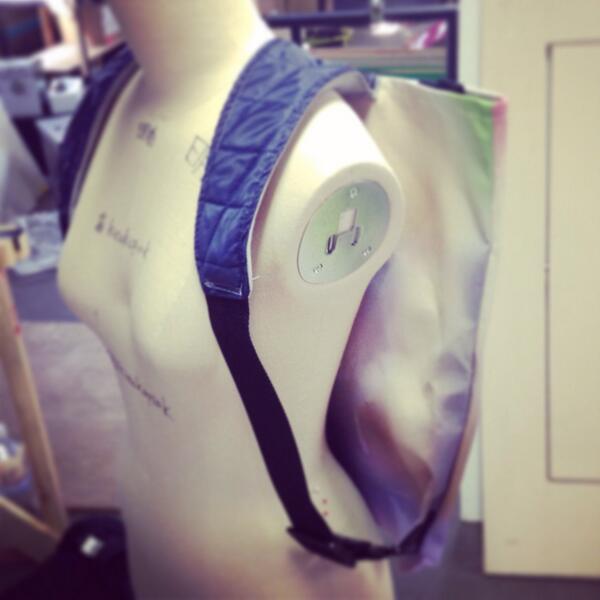kinokopink's tweet photo. #___s back pack 改 http://t.co/AAhBHdJhHu
