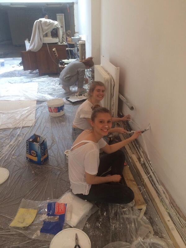 firstly2014's tweet image. Painting painting painting #firstly @esmepryor