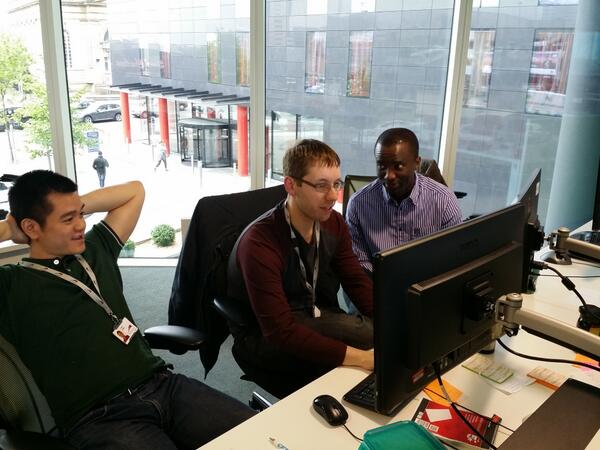 PeninsulaDevs's tweet image. Making it look easy. A multi-functional team #pbsinnovation #agile #hackathon #HackManchester