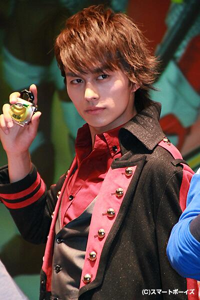 小林豊 Boys And Men に卒業の噂 仮面ライダー 料理男子で話題のゆーちゃむ伝説まとめ 音楽メディアotokake オトカケ