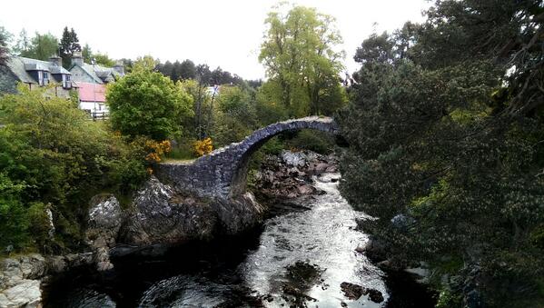 NGLPhotography's tweet photo. Last stop before Nairn, the bonny bridge in Carrbridge @Bairdtravels @ScotlanddTour @embracescotland @scotlandscape_ http://t.co/zPgUFclIrT