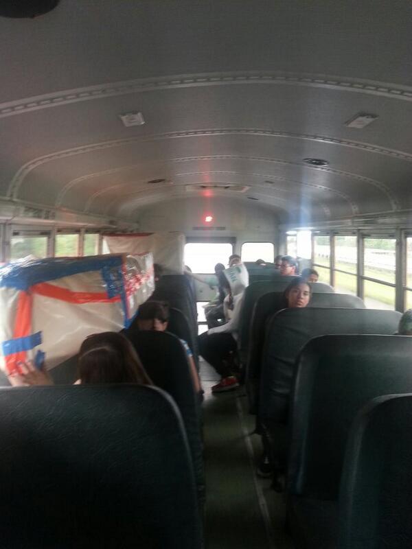 Cohen_mathnerd's tweet image. Geometry is on their way to launch their kayaks today! #macSTEM #kayaklaunch14 @MacArthurAACPS @AACountySchools