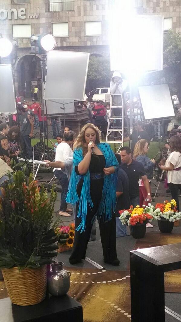 butron_robg's tweet photo. Aquí casual en Guadalajara en #DespiertaAmerica http://t.co/t9HxXbA2cn