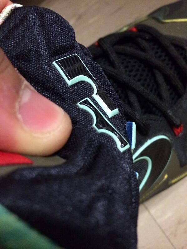 UserKicks's tweet image. Come on nike