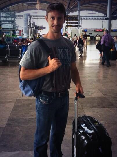 juankiferri's tweet photo. Y ahora si, volando a París para estrenarme como comentarista con @EurosportCom_ES en @rolandgarros !! #RG14 http://t.co/Py59S59I1d