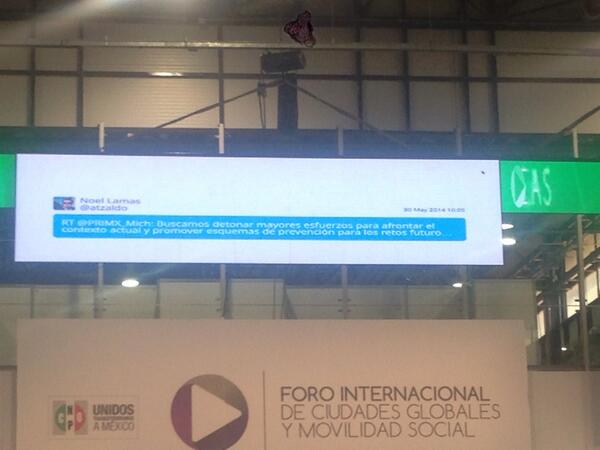 Ciglomos's tweet photo. Los invitamos a que comenten acerca del #ForoGlobalNL sus menciones serán mostradas al frente del evento http://t.co/ap36KhvrMt