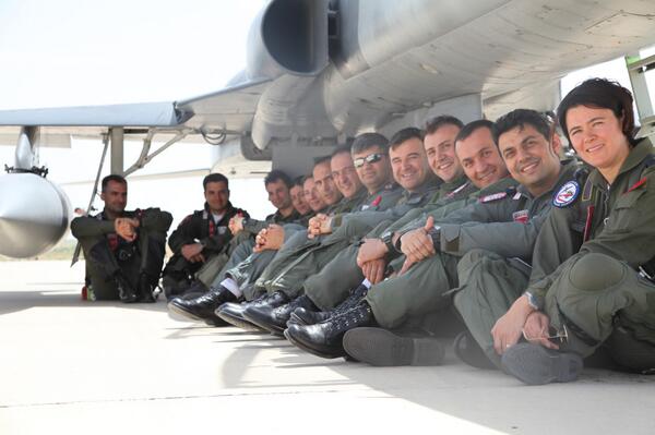 Son Muharip F-5'lerin vedası facebook.com/media/set/?set…