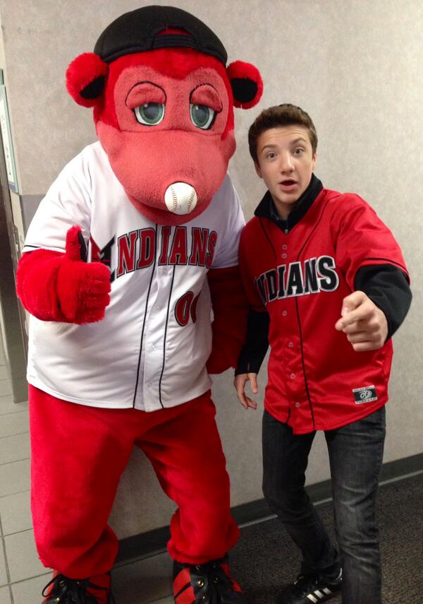 radiodisney's tweet photo. Happy Birthday @TheJakeShort! http://t.co/lUyeqpH34a
