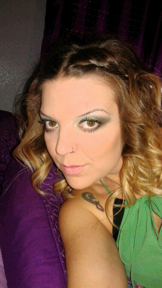 ureste89's tweet photo. Mejores manos imposible,  las de mi @estefania_puche tqq http://t.co/lbXqHaKWR3