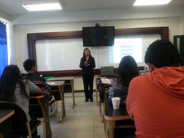 CEACgl's tweet image. TIC&apos;S en las PYMES ---》 Dra.Ana Quispe @Ecienciaespe #CyT_ESPE2014 #cceac2014