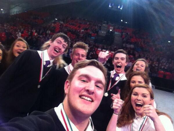 SteffanLloydO's tweet photo. #hunlunsteddfod  #urdd2014 @urddynysmon Canlyniad 3awd/4awd Cerdd Dant http://t.co/mRhajvG1HD