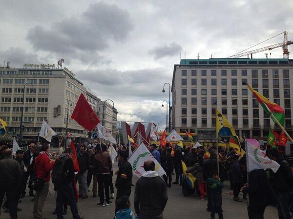 mutludc's tweet image. Kurds in Vienna, Austria protestd ISIS attrocities in Serekaniye &amp;amp; Kobane #Rojava #TwitterKurds #DefendKurdsInRojava